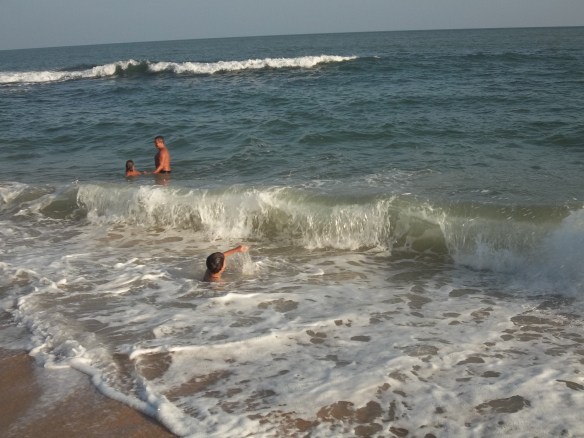 Grosses vagues de Tangalle